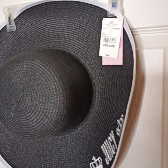 New Juicy Couture Black Wide Brim Straw Beach Sun Hat w/White Trim-Juicy Couture - Picture 2 of 4